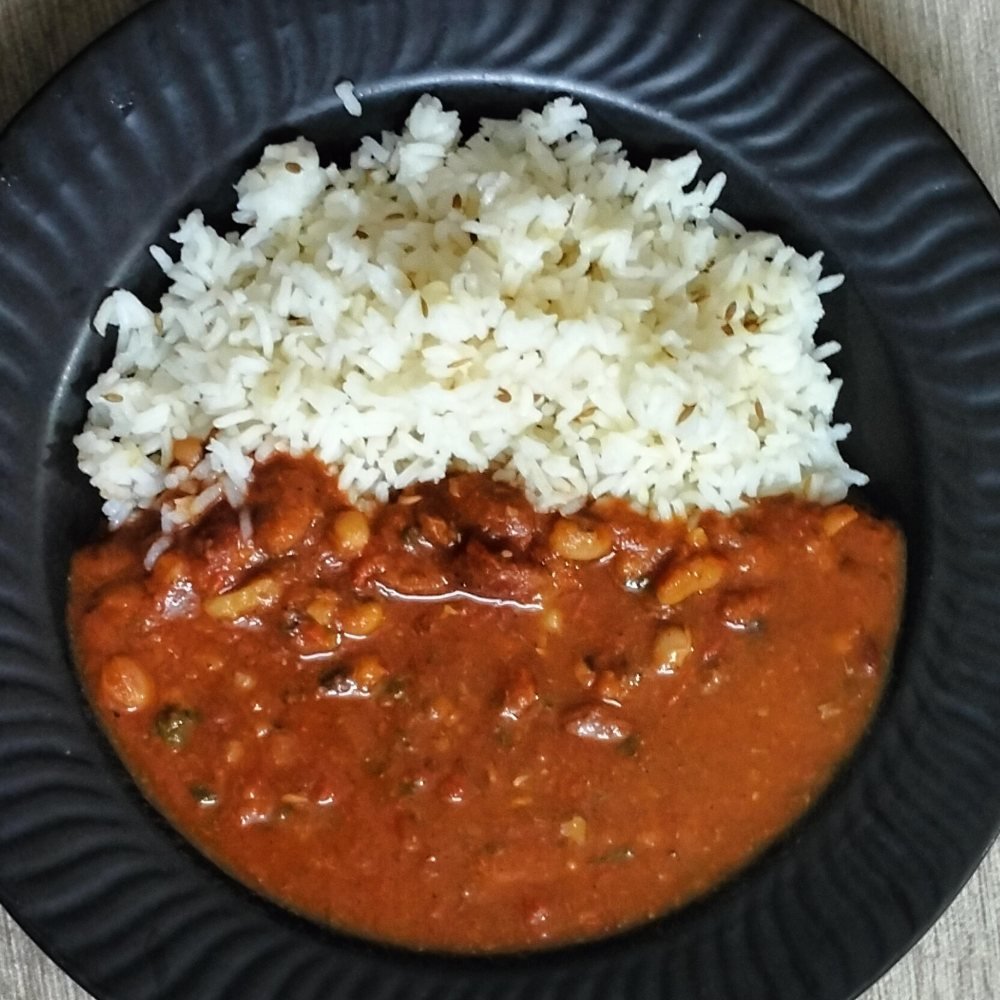 Senagalu kura with rice